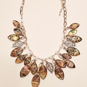 Premier Designs Monterey Reversible Necklace.